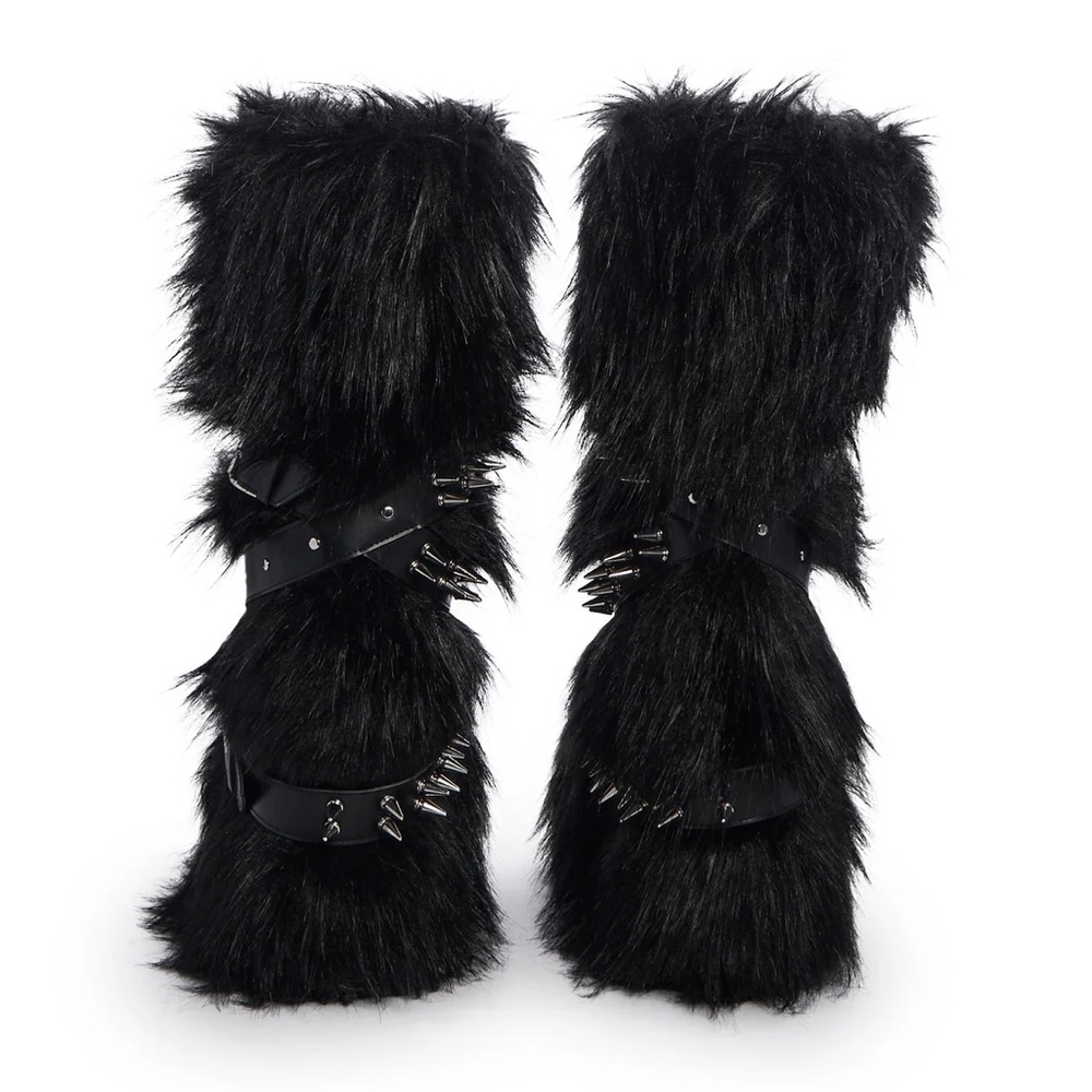 Wild instinct faux fur boots